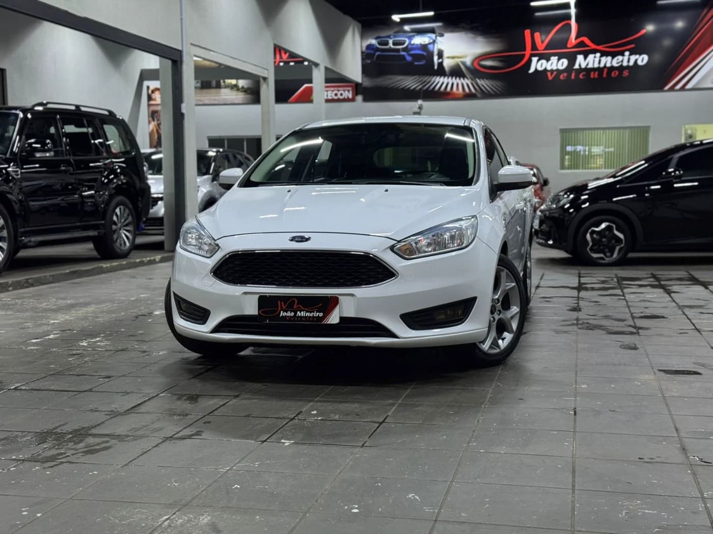 FOCUS ST LINE